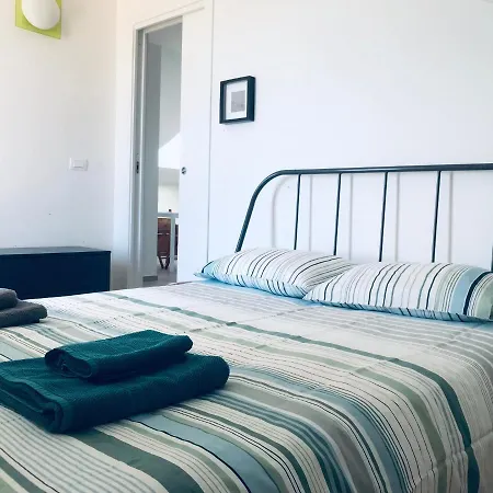 בית נופש Bougainville House *